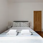 Guestready - Broughton Retreat With Garden